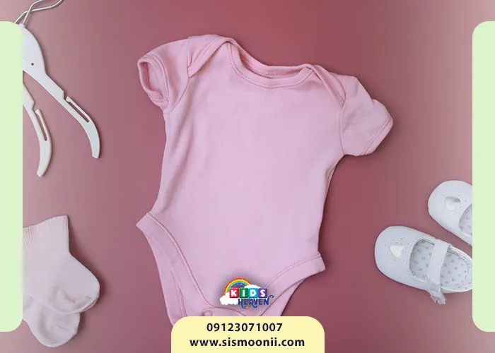 چرا انتخاب لباس مناسب برای نوزاد در فصل بهار مهم است؟